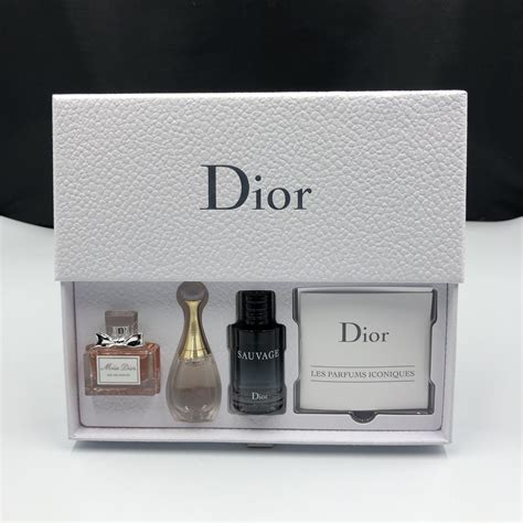 boite cadeau dior|dior perfume gift set.